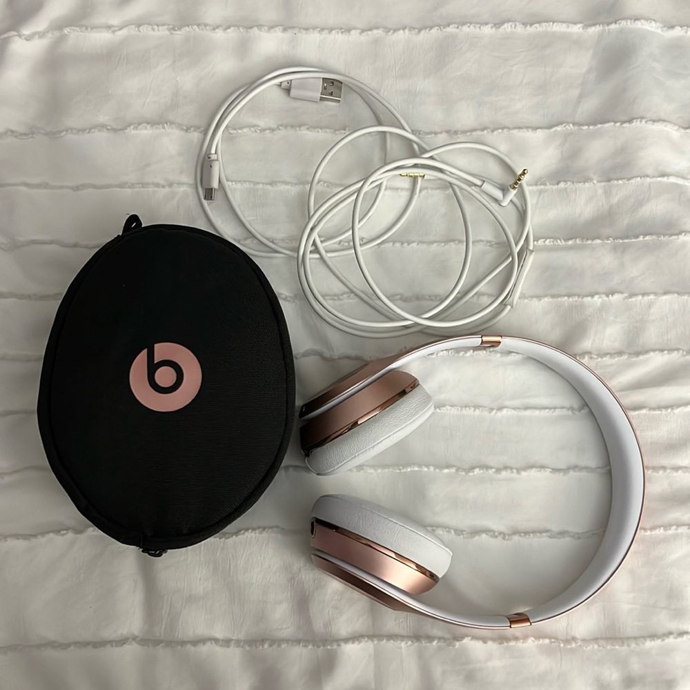 Beats Solo 3 Headphones